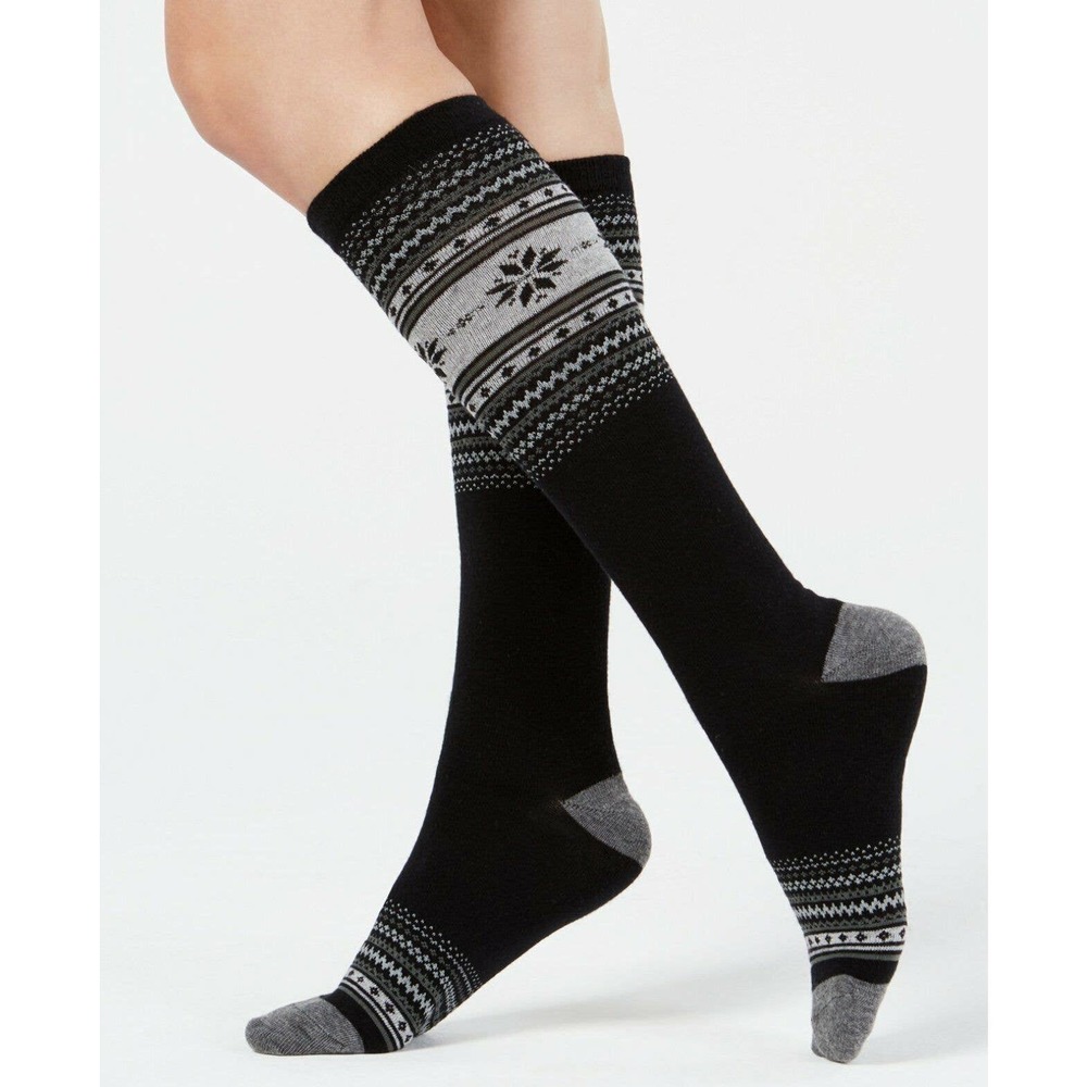 New Charter Club Womans Holiday Fair Isle Socks Sz 9-11 Black NWT‎